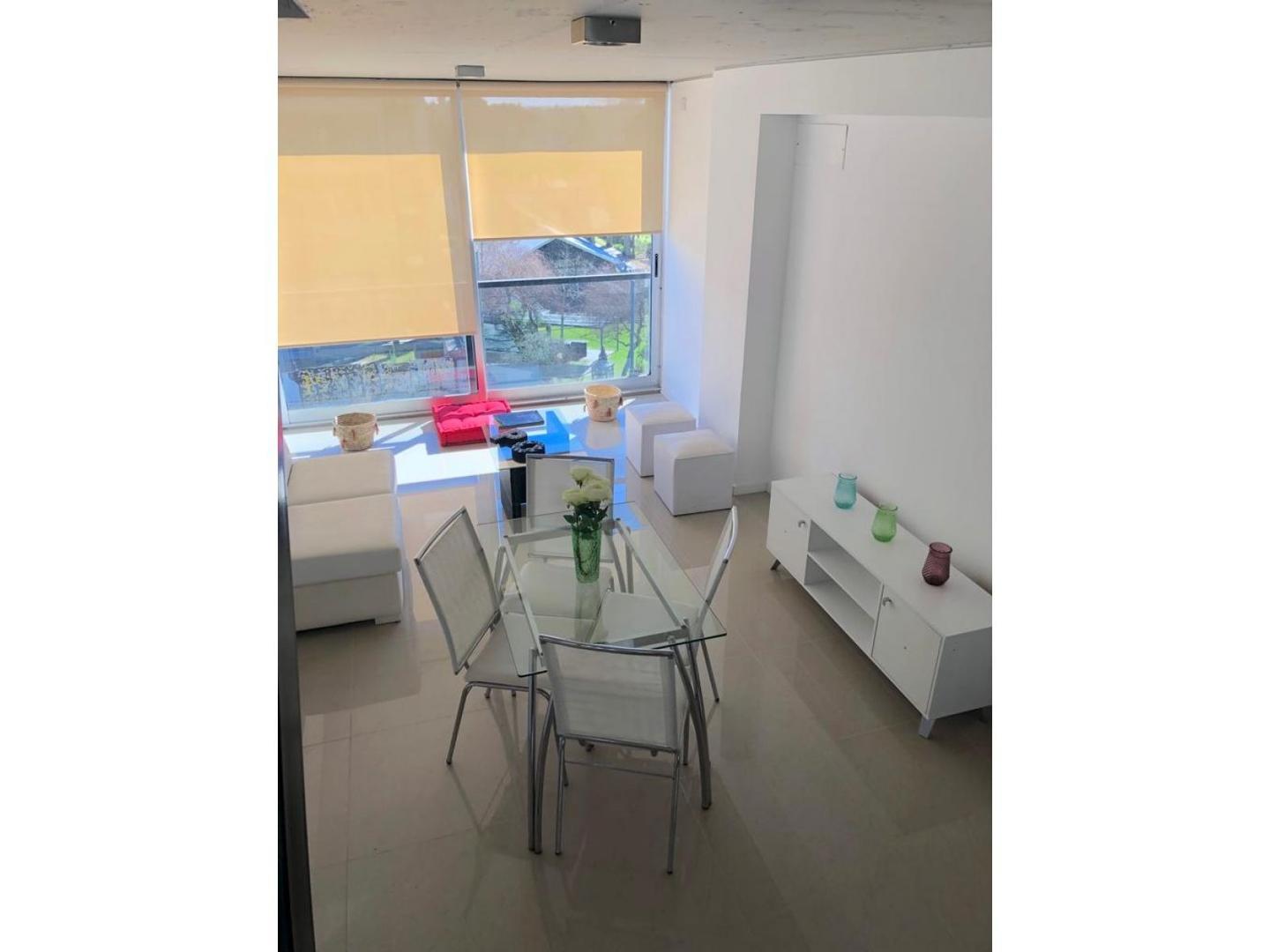 VENTA. Departamento duplex 1 dormitorio