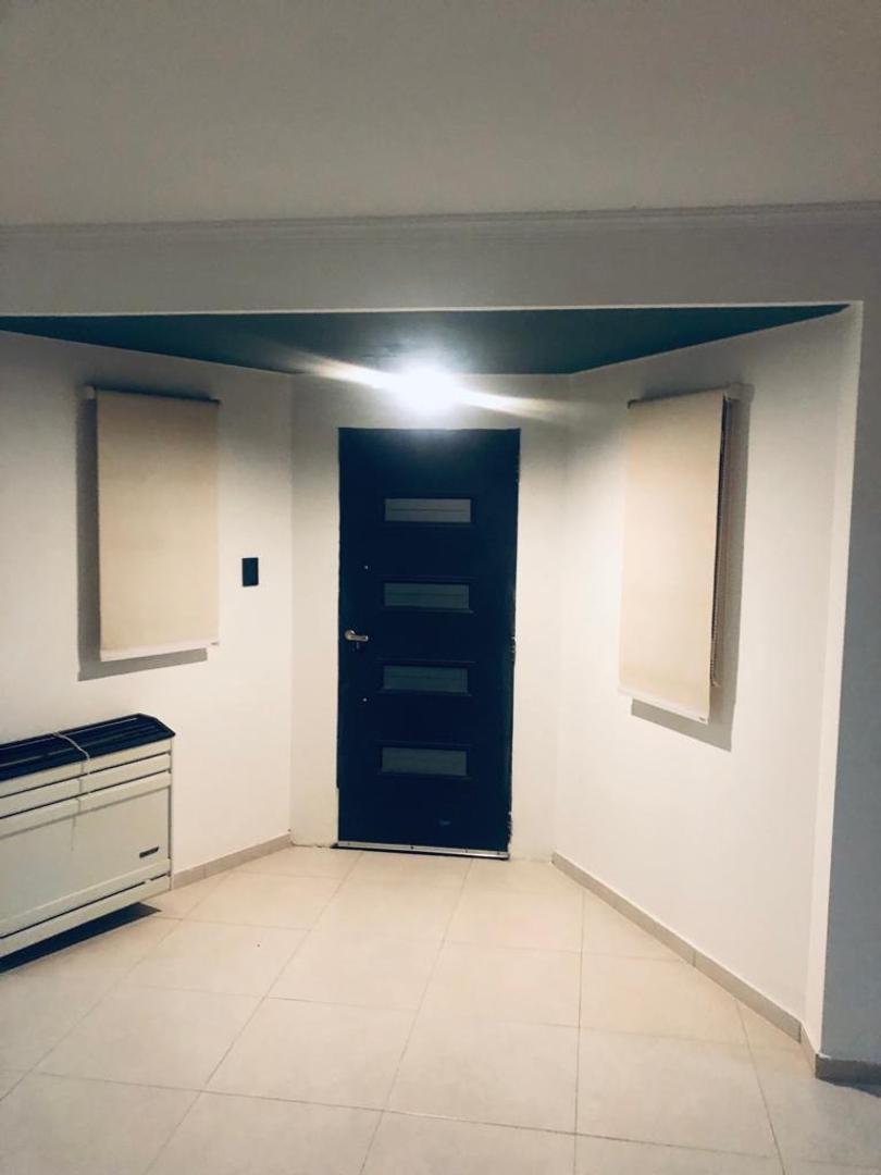 Casa en Venta en Centenario, USD 300.000