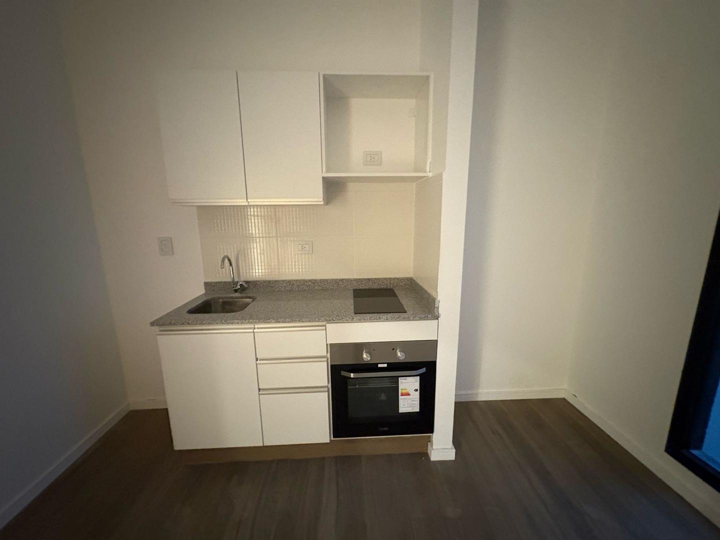 San Juan 1900, Piso 7