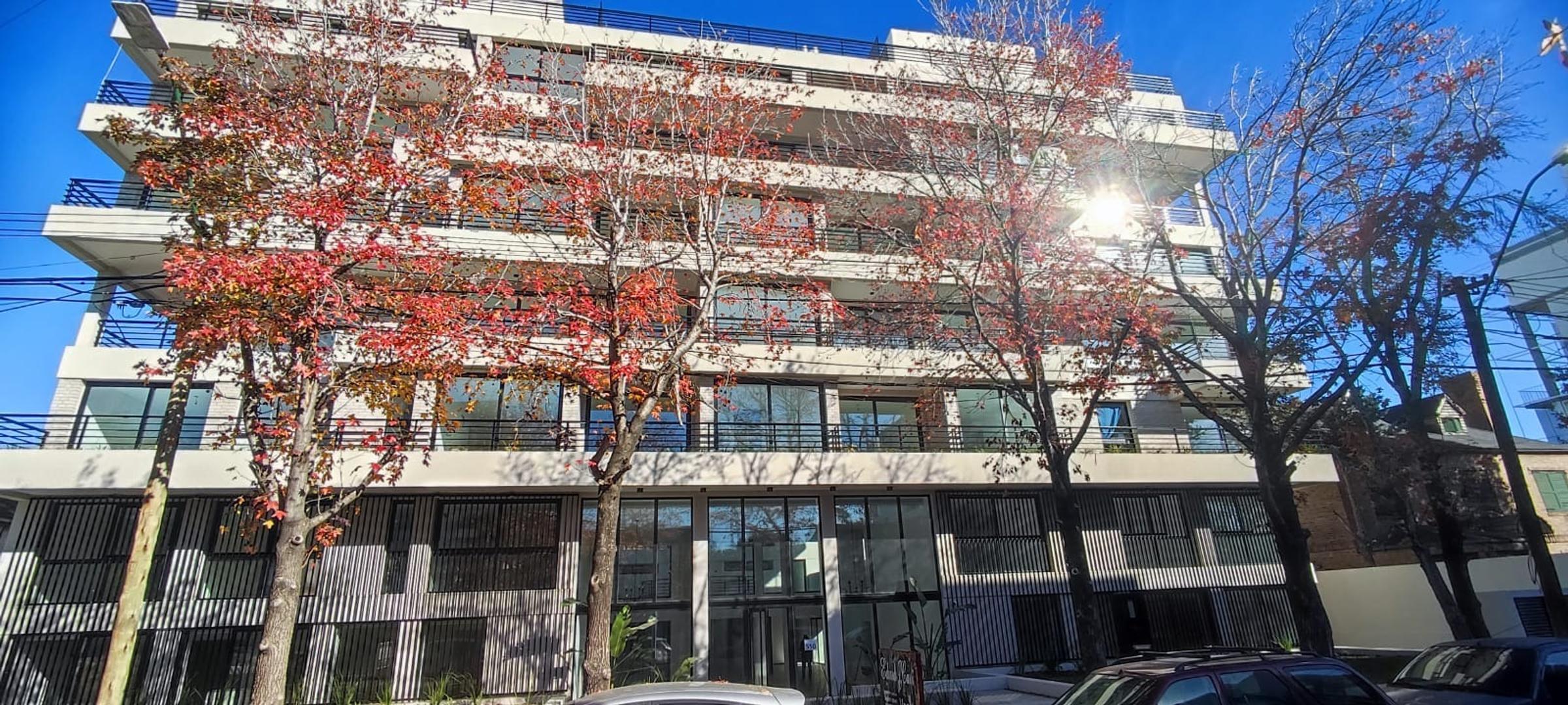 Paulino Rojas 550 , Piso 6