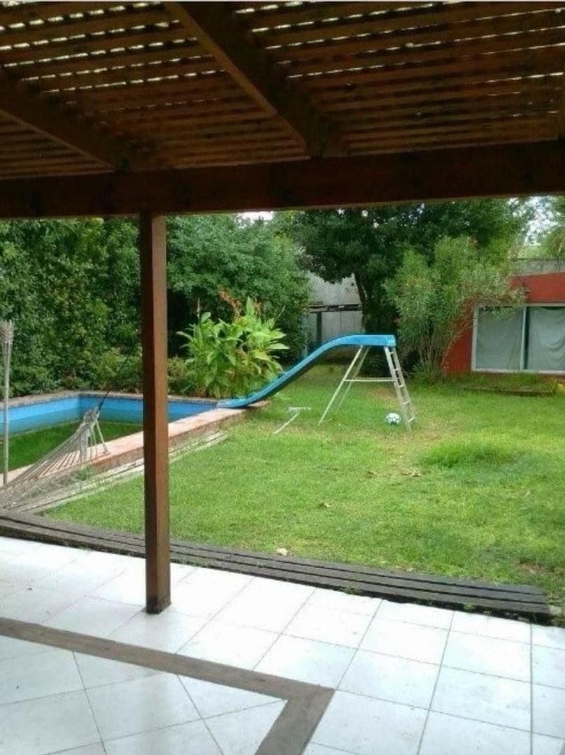 Casa en venta de tres dormitorios, City Bell, La Plata