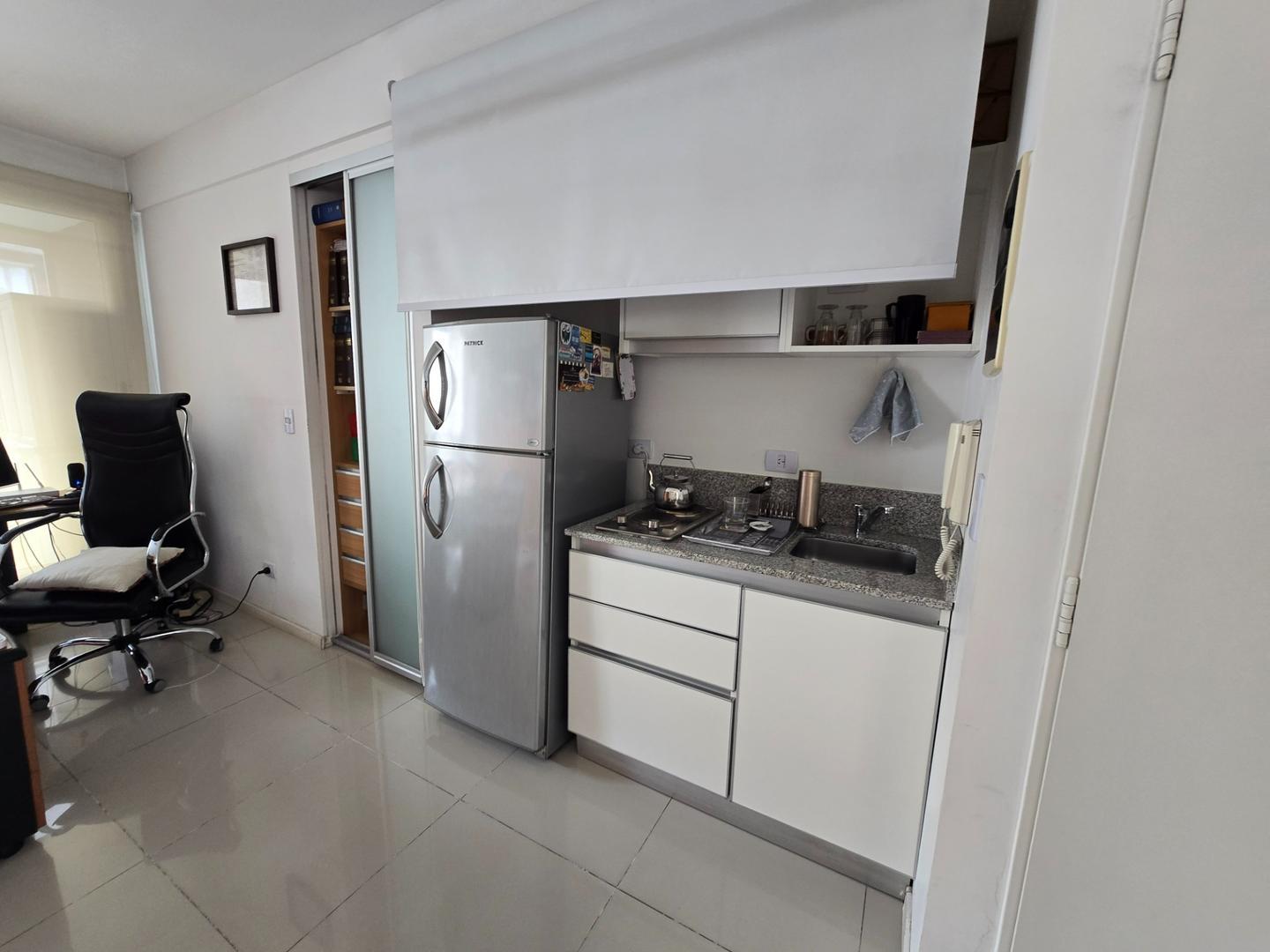 DEPARTAMENTO   MONOAMBIENTE CON BALCON Y AMENITIS APTO PROFE