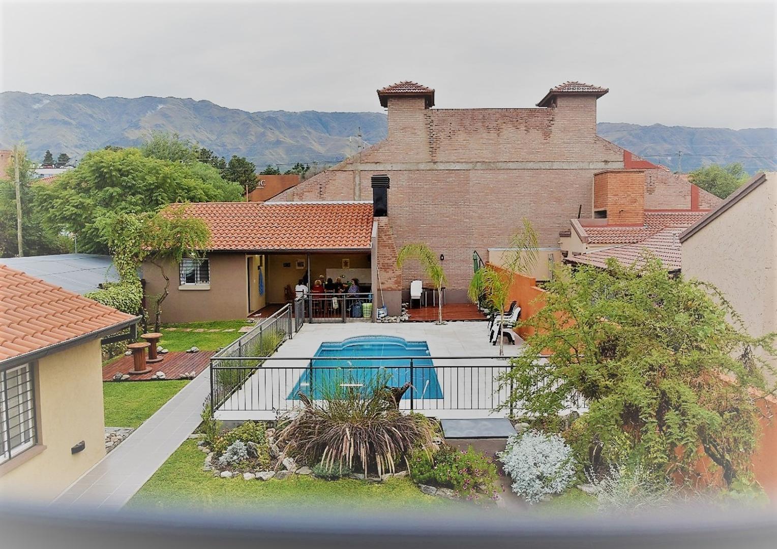 Hotel en Venta en Av del Sol, USD 410.000