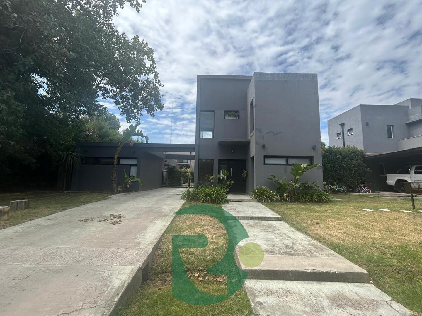 Alquiler Casa Bo.Cerrado Altos del Sol. Parque Leloir