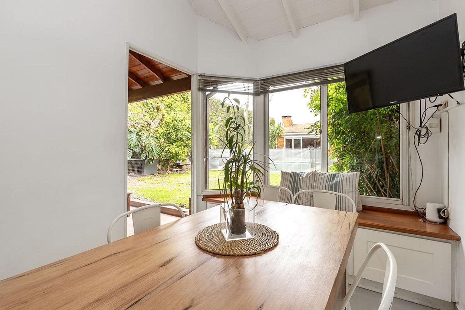 Casa en Venta con 1 cochera