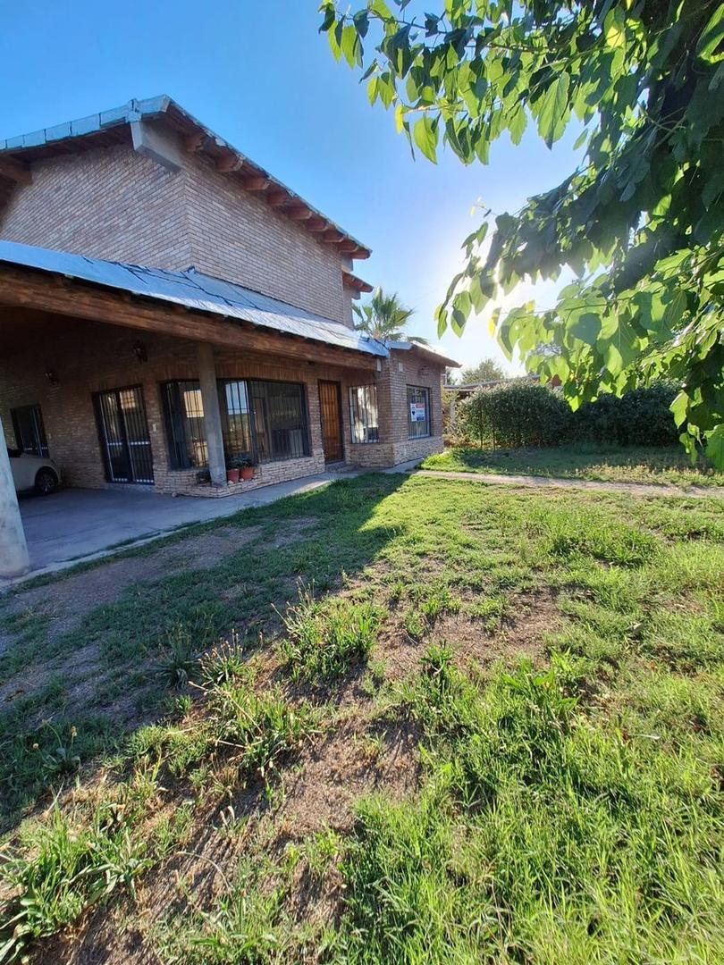 CASA  B° PRIVADO LAS PALMERAS, TIRASO GUAYMALLÉN