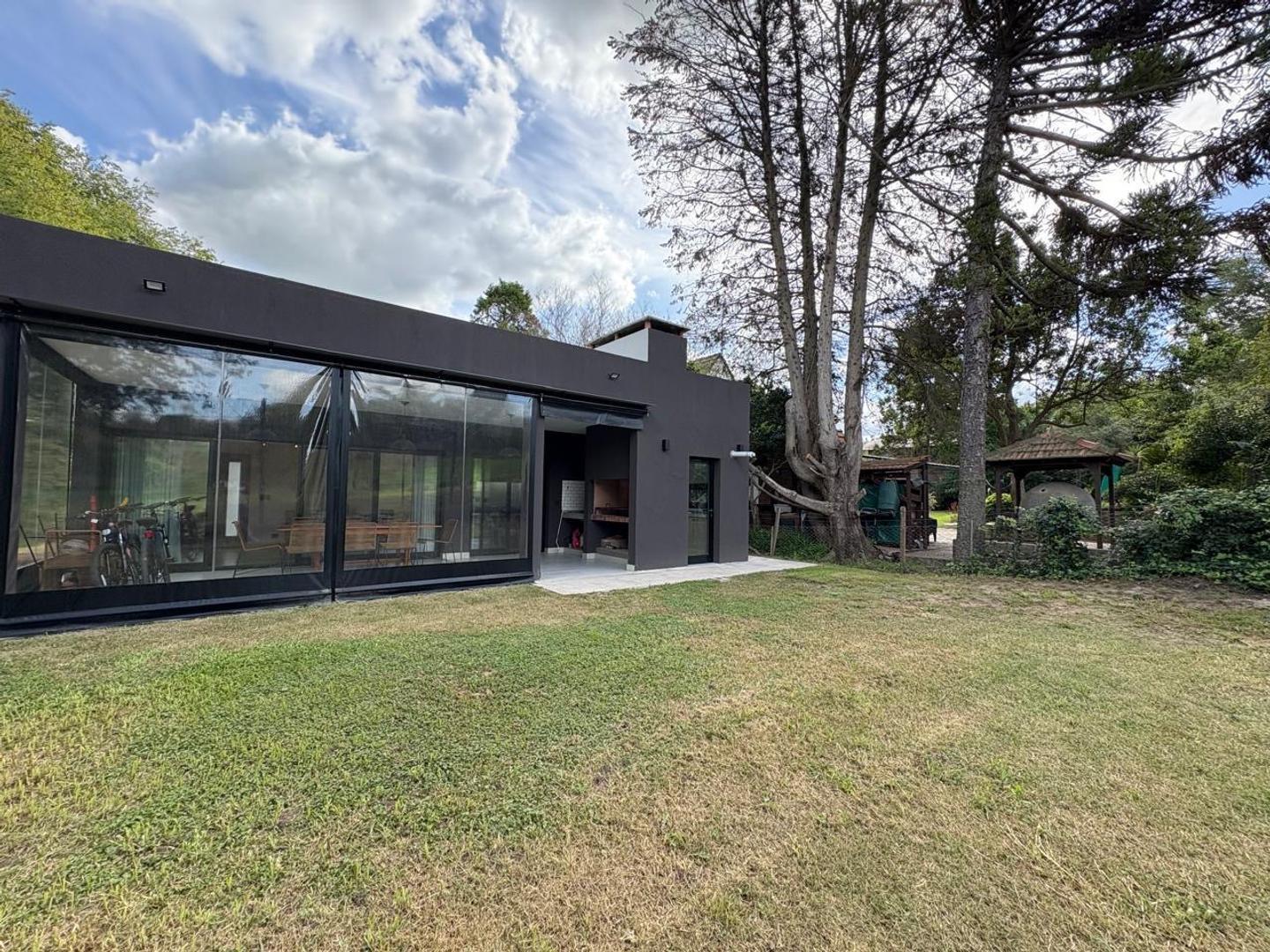 "el Bosque", C.c, Lote 16