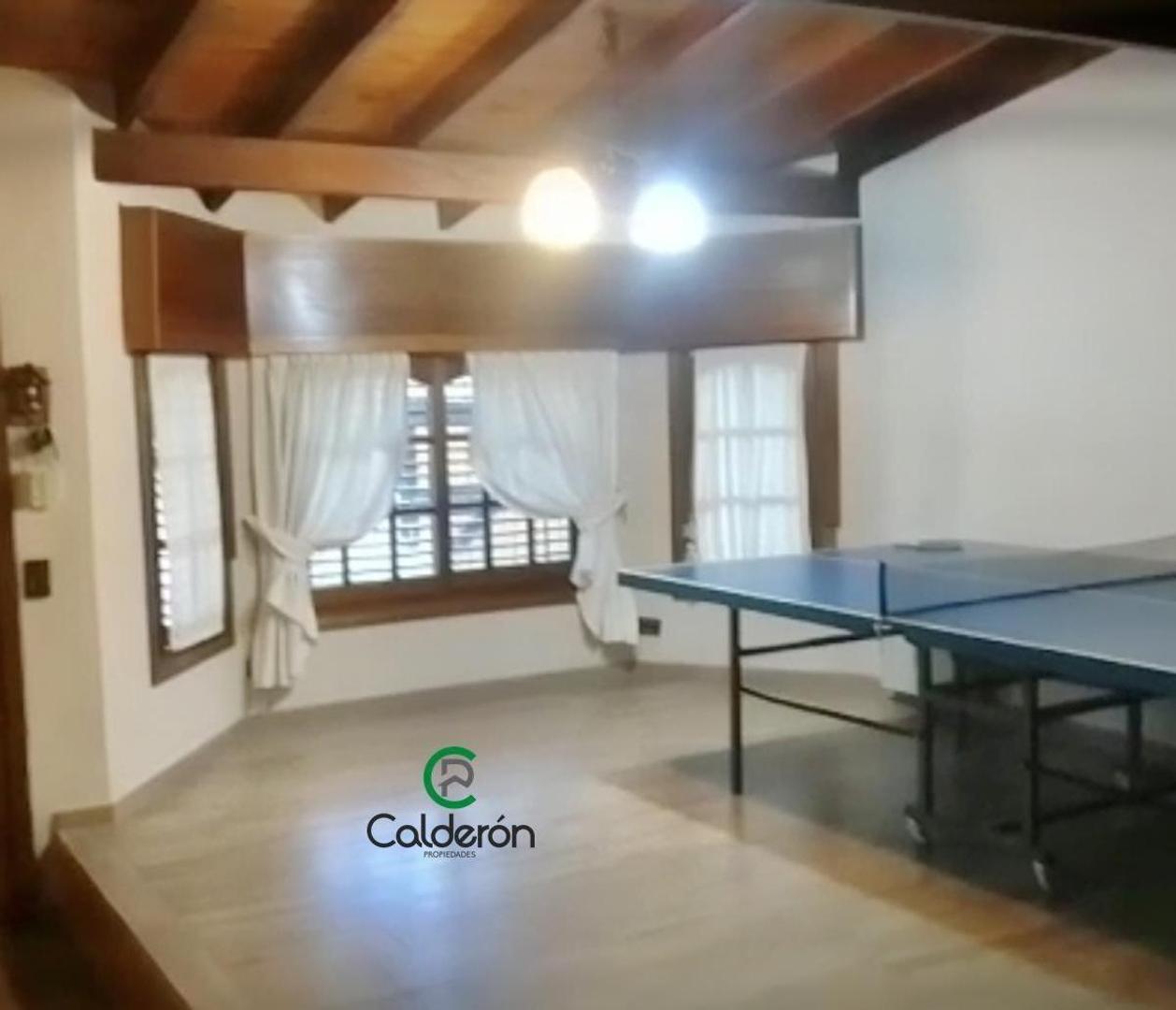 Casa 4 ambientes con 3 baños