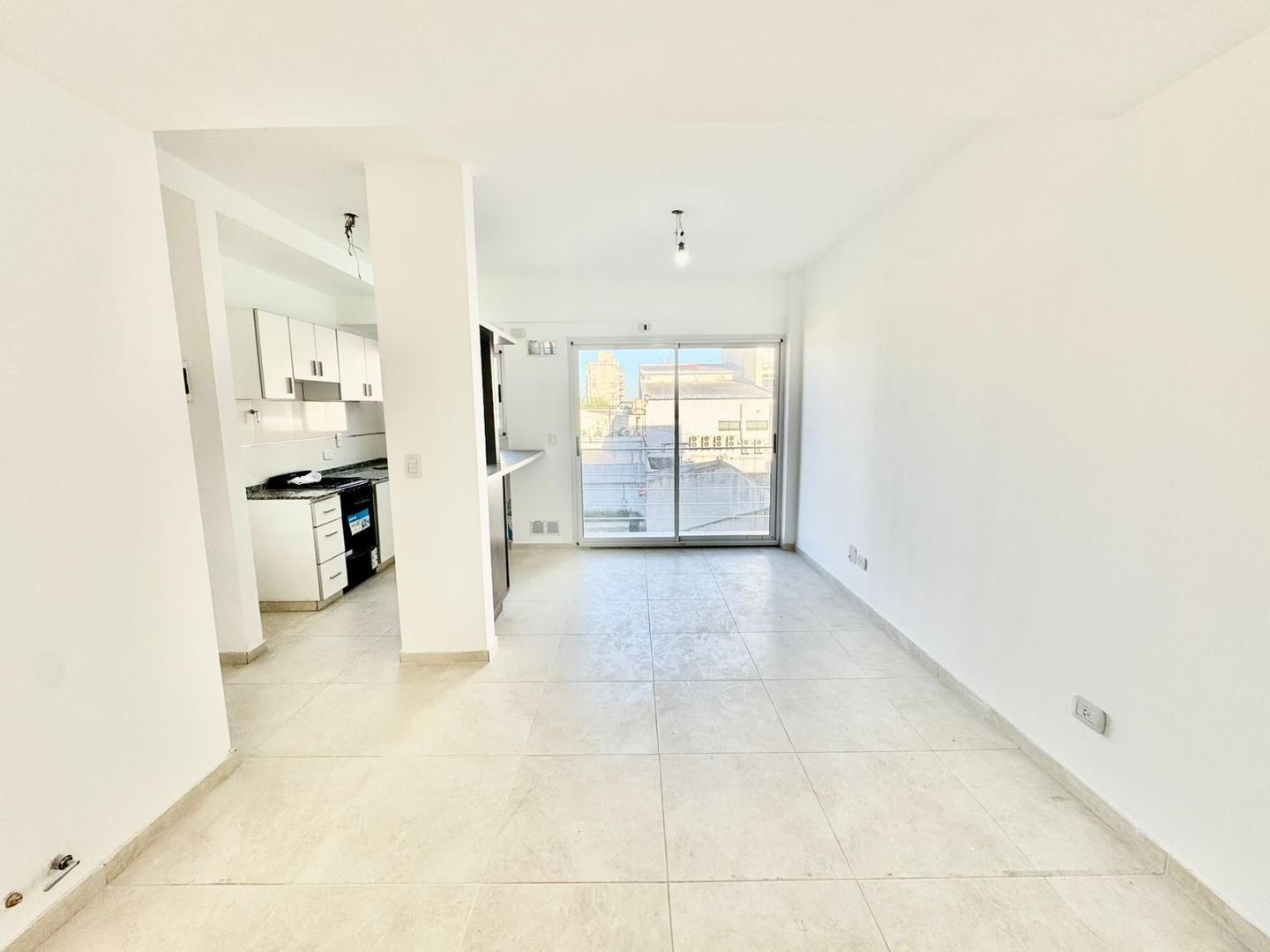 Venta 2 ambientes con balcón en San Miguel- apto crédito .