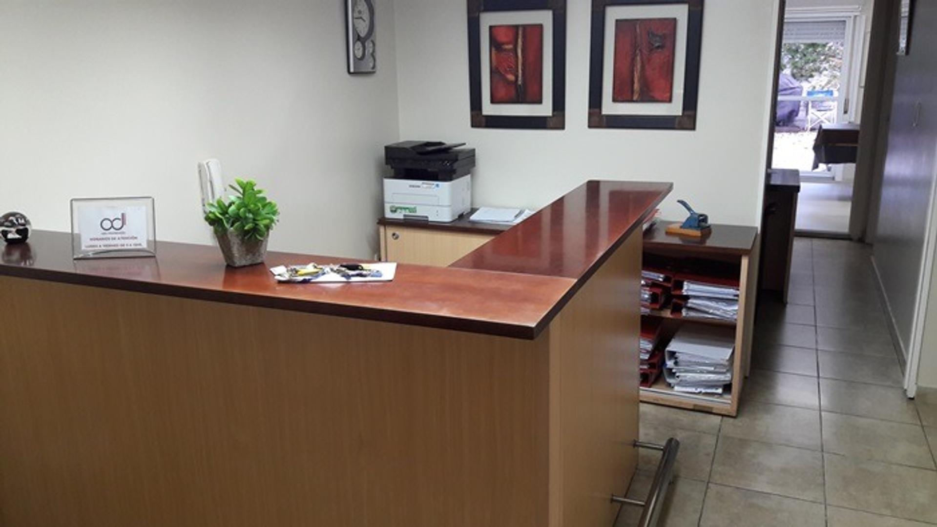 Oficina en Alquiler en Pichincha, $ 1.200.000