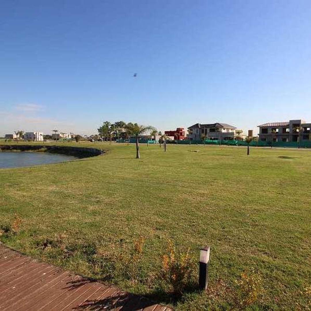 VENTA Lote Canning Barrio Lagos de Canning 1