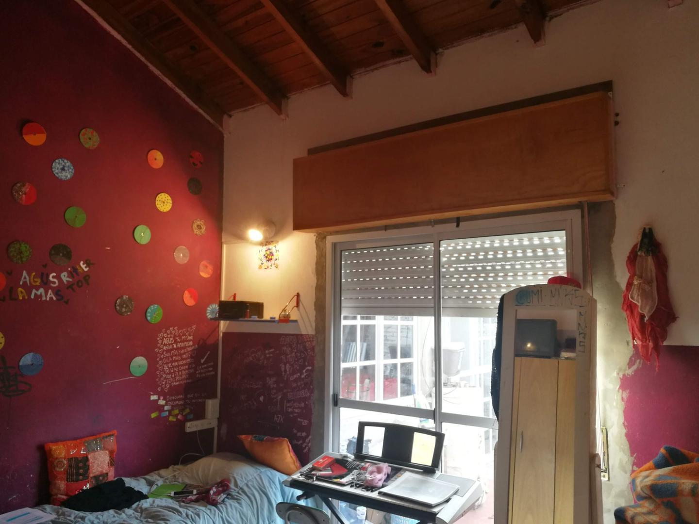 Casa 4 ambientes con 1 baño