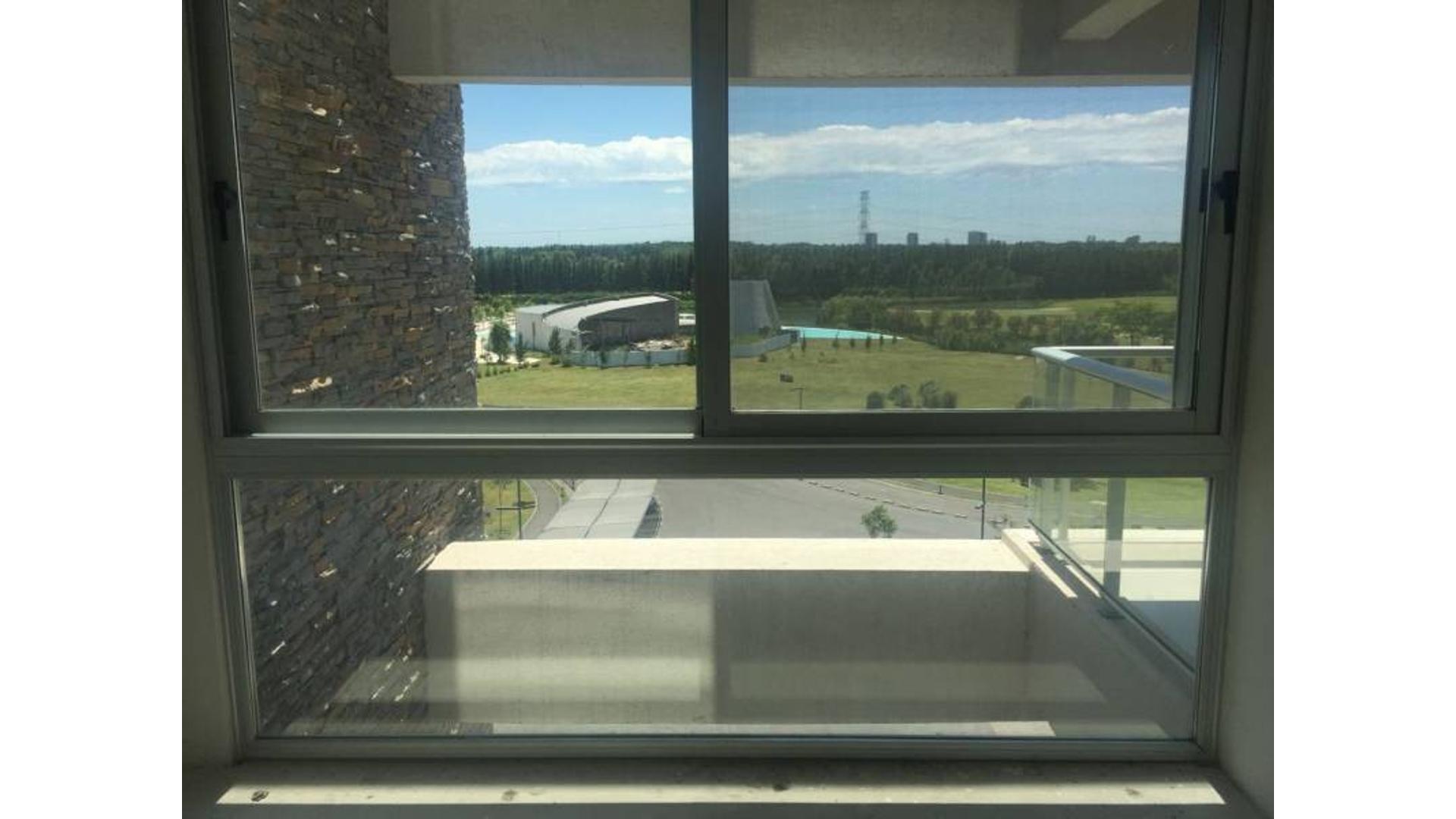 Av. Del Golf 625 , Piso 4