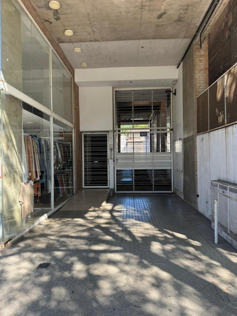 COCHERA CUBIERTA EN VENTA EN BARRIO ECHESORTU