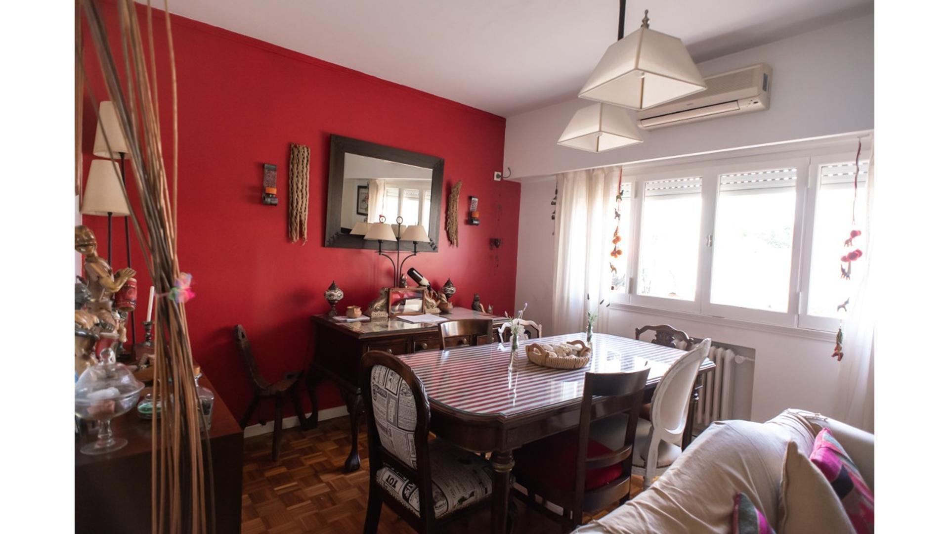 Departamento 3 ambientes con 2 baños