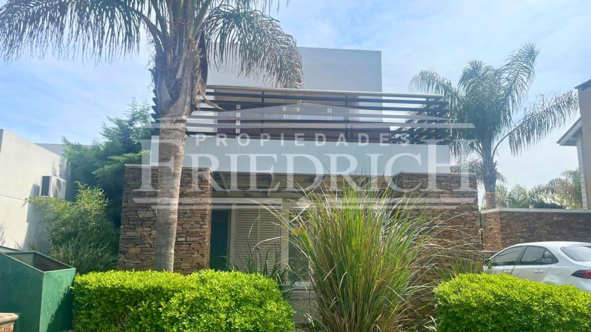 CASA EN VENTA BARRIO CERRADO HARAS MARIA VICTORIA