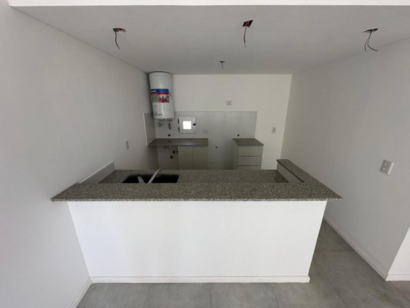 Departamento 3 ambientes con 1 baño