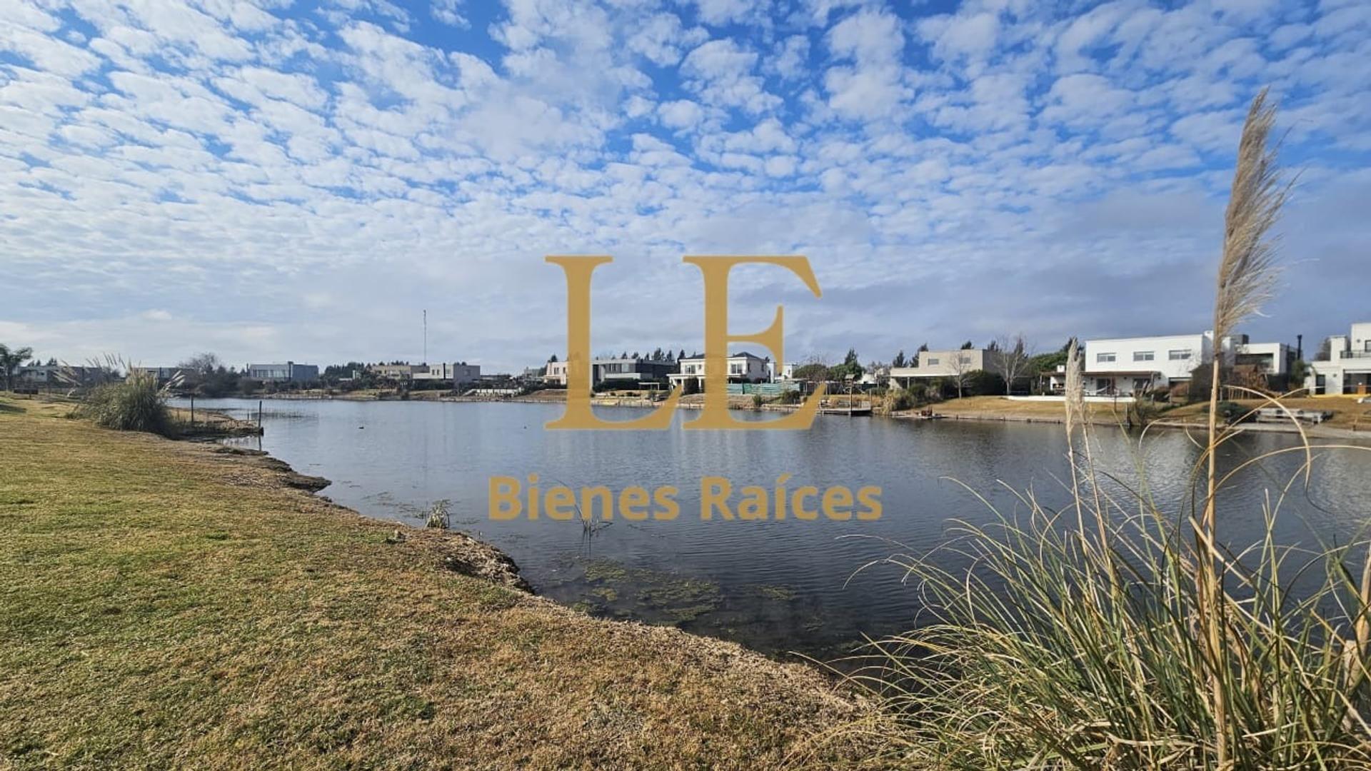 Terreno en Venta de 955,0 m2