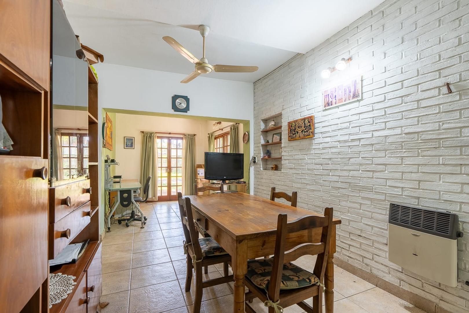 VENTA CASA  FISHERTON