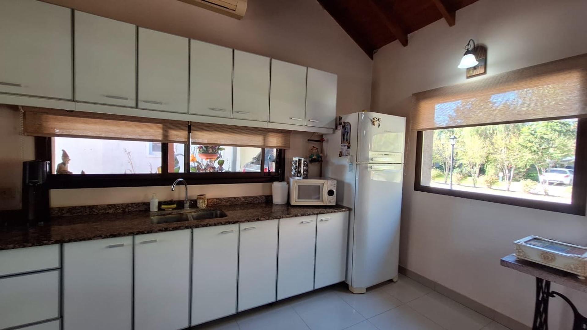 CASA EN VENTA CARDALES VILLAGE