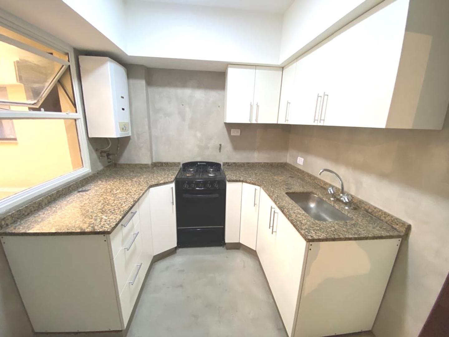 Departamento en Venta en Lomas De Zamora, USD 80.000