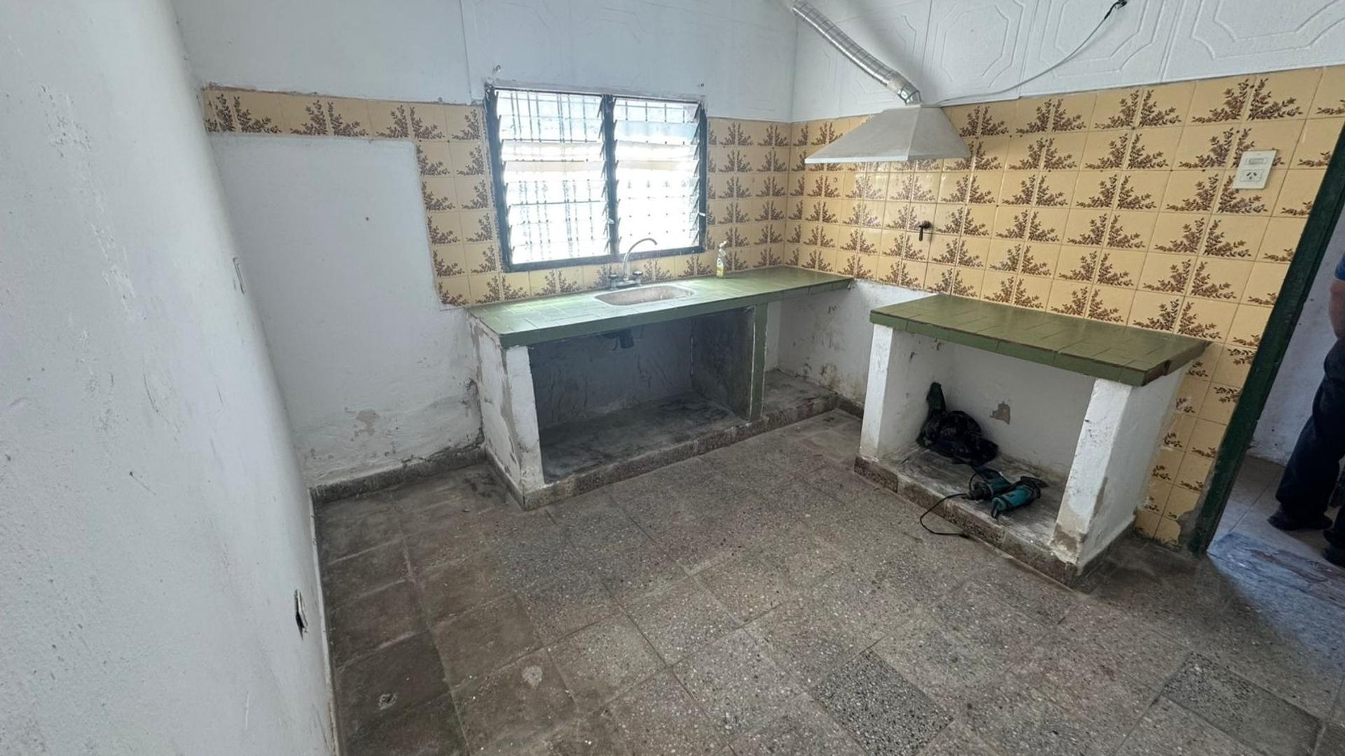 Casa en Alquiler en Ingeniero Adolfo Sourdeaux, $ 650.000