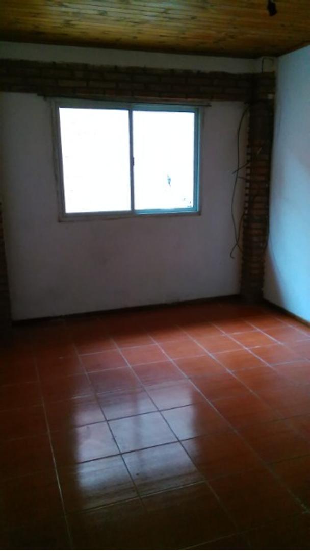 Depto Tipo Casa en Alquiler en Parque Casado, $ 500.000