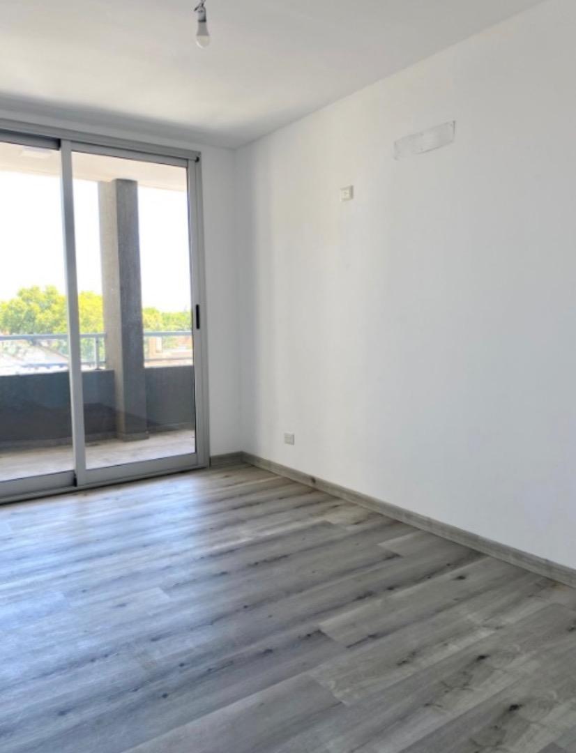 Departamento en Venta en Bernal, USD 170.000