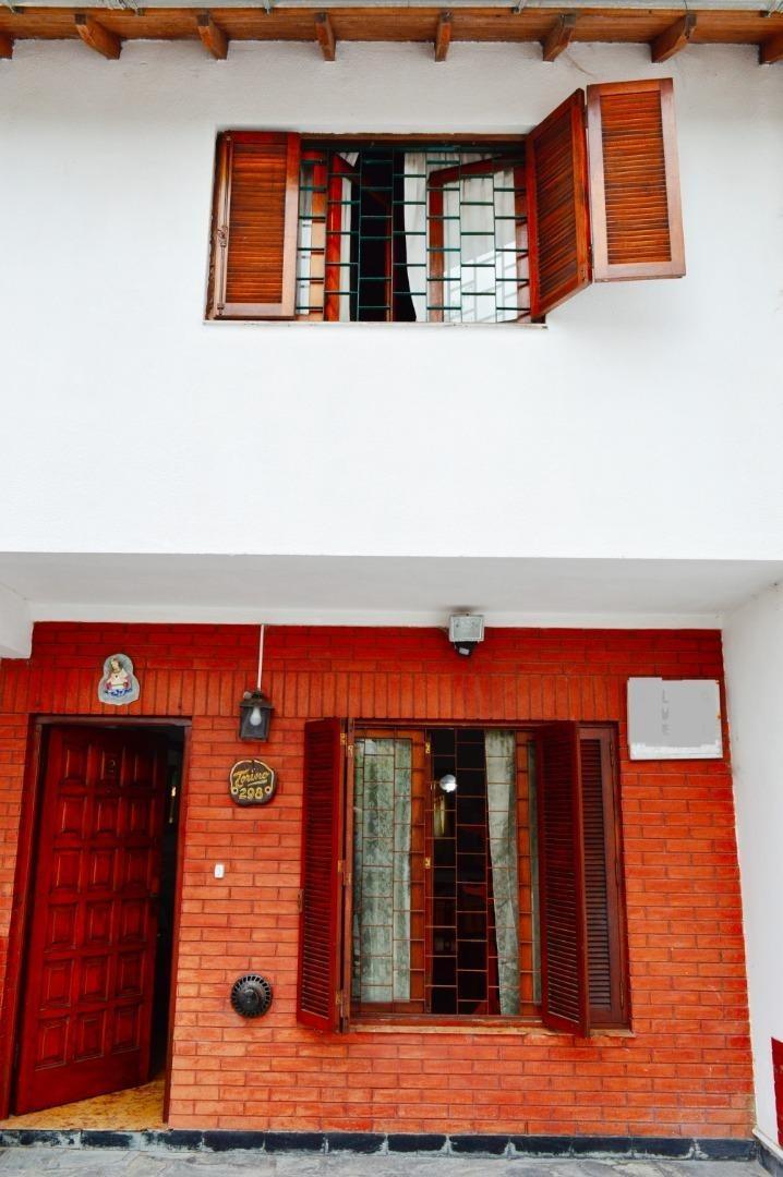 Depto Tipo Casa en Alquiler Temporal de 4 ambientes