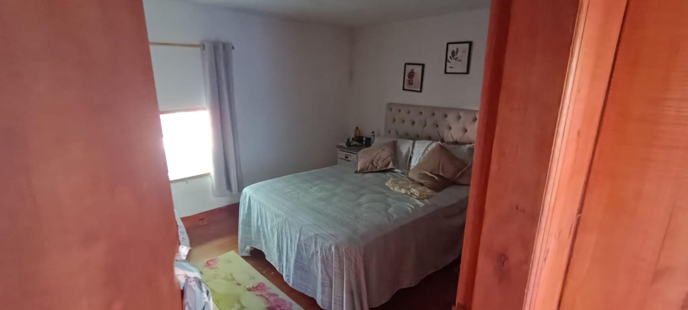 Daniel Muñoz esq Cufre 2000