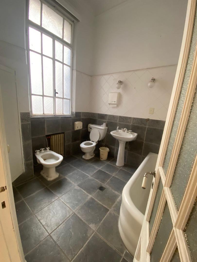 Departamento en Alquiler en Microcentro, $ 1.895.999