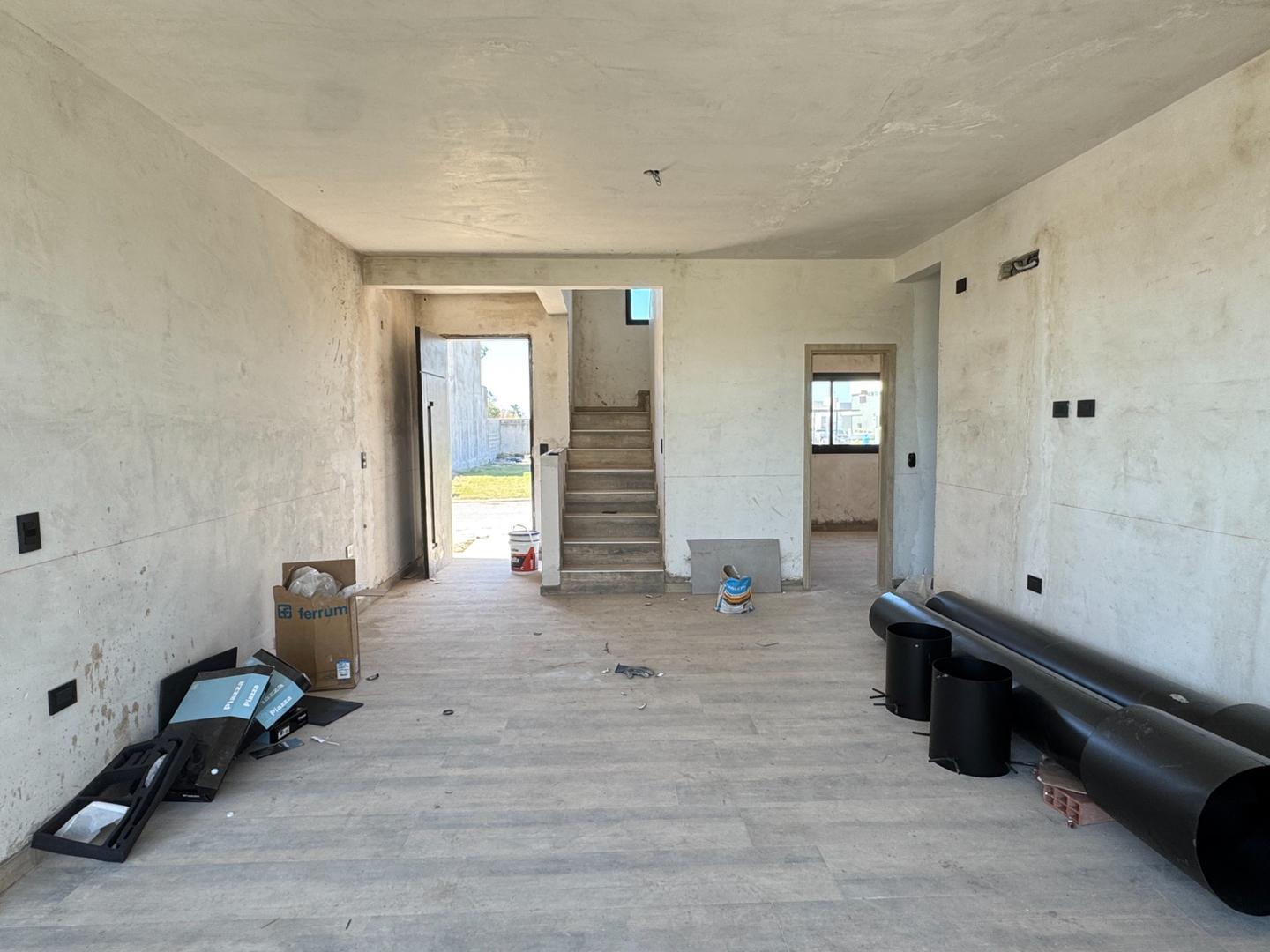 Depto Tipo Casa 3 ambientes con 2 baños