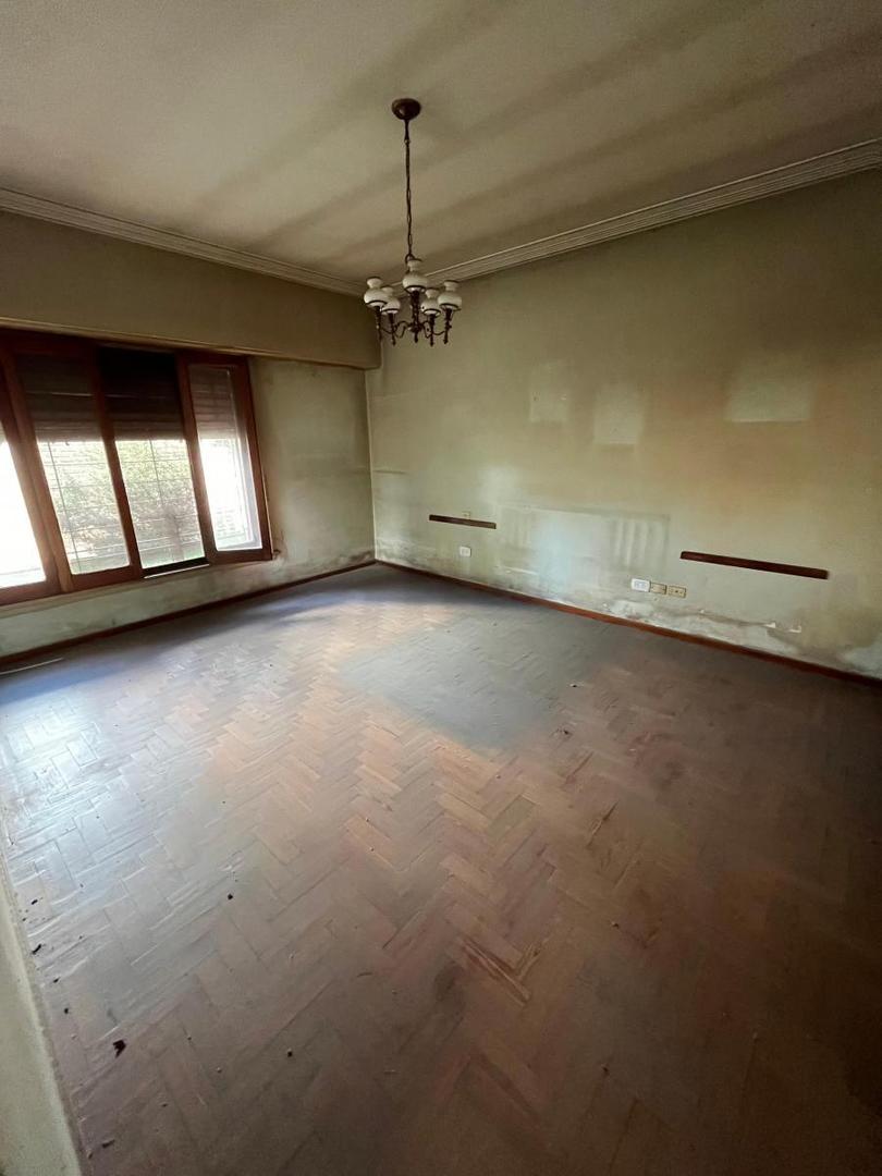 Casa en Venta en Rafael Calzada, USD 210.000