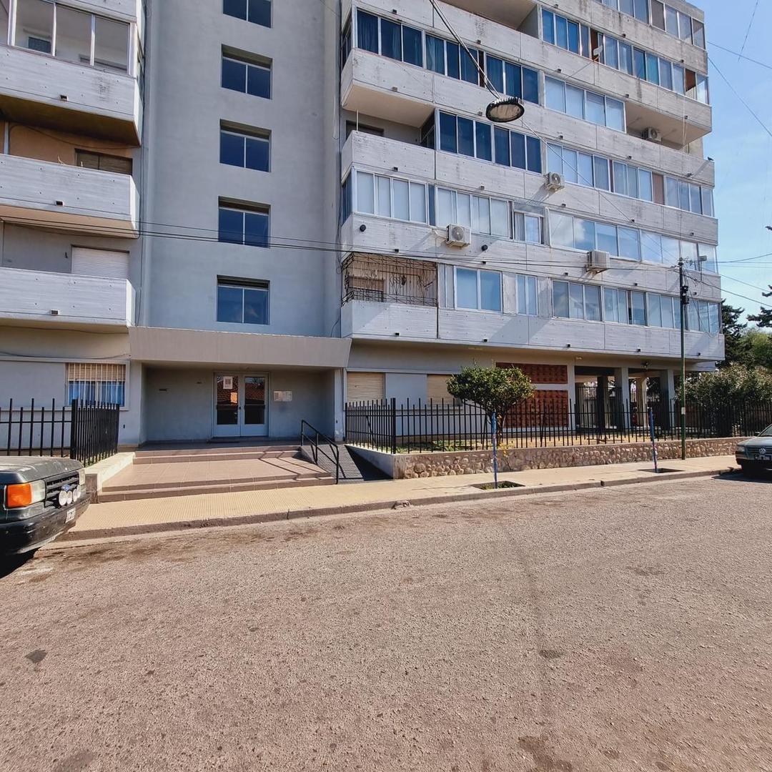 Pasaje Avellaneda al 400