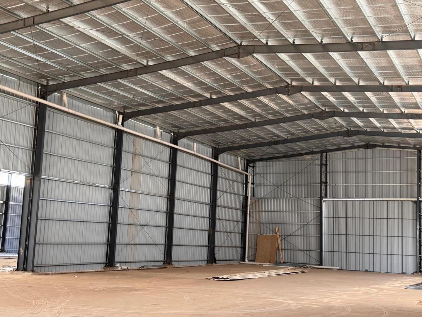 ALQUILER NAVE INDUSTRIAL  1.000 MTS - POLO 52