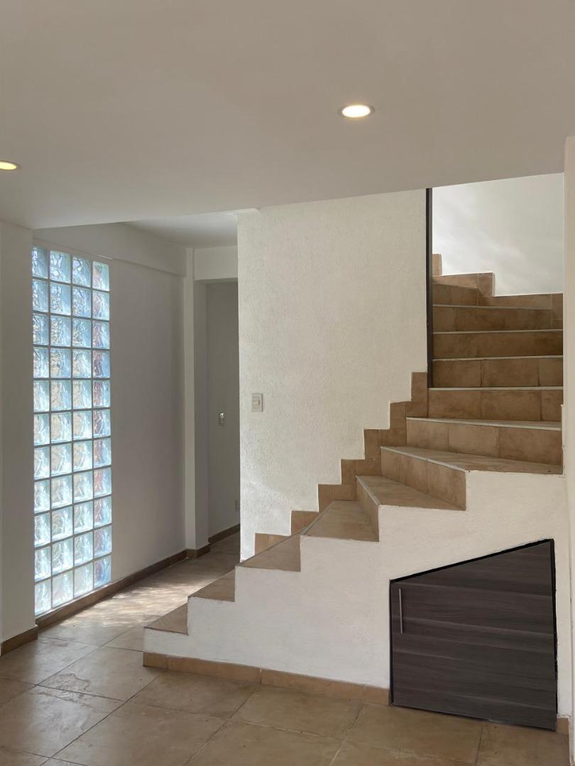 Casa en Alquiler en Ituzaingo Sur, $ 800.000