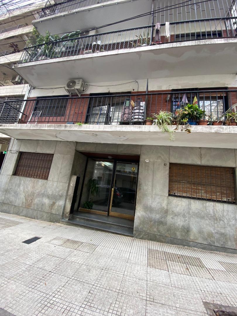 Jose Bonifacio 2100 , Piso 2