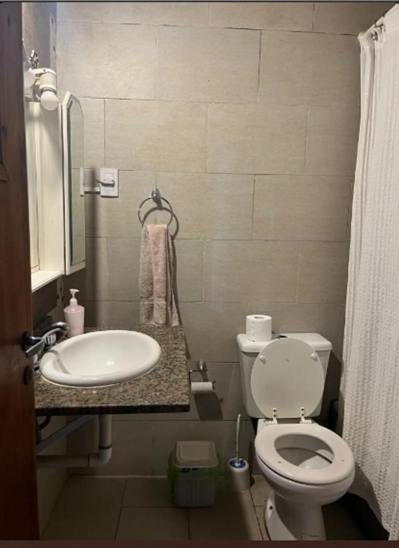 Depto Tipo Casa en Venta 50 años
