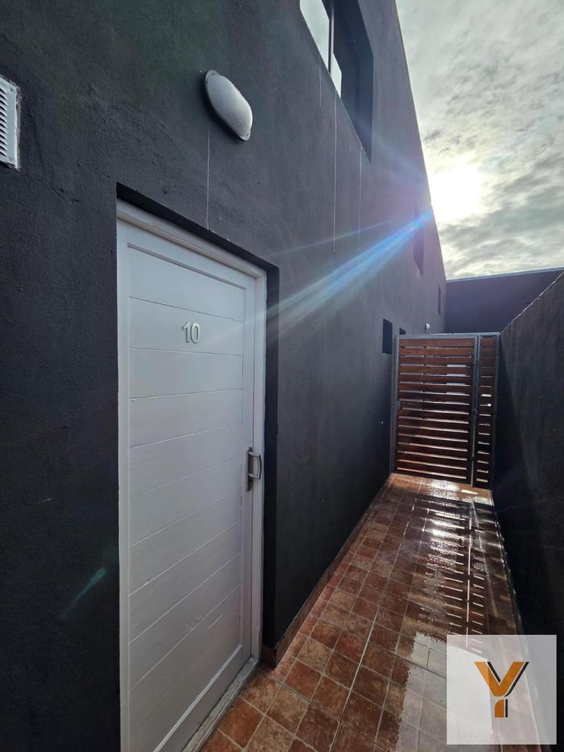 Depto Tipo Casa en Venta de 2 dormitorios
