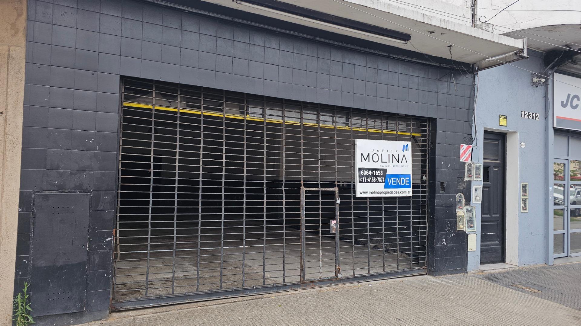 Local de 120 Mtrs Sobre Rivadavia en Ciudadela