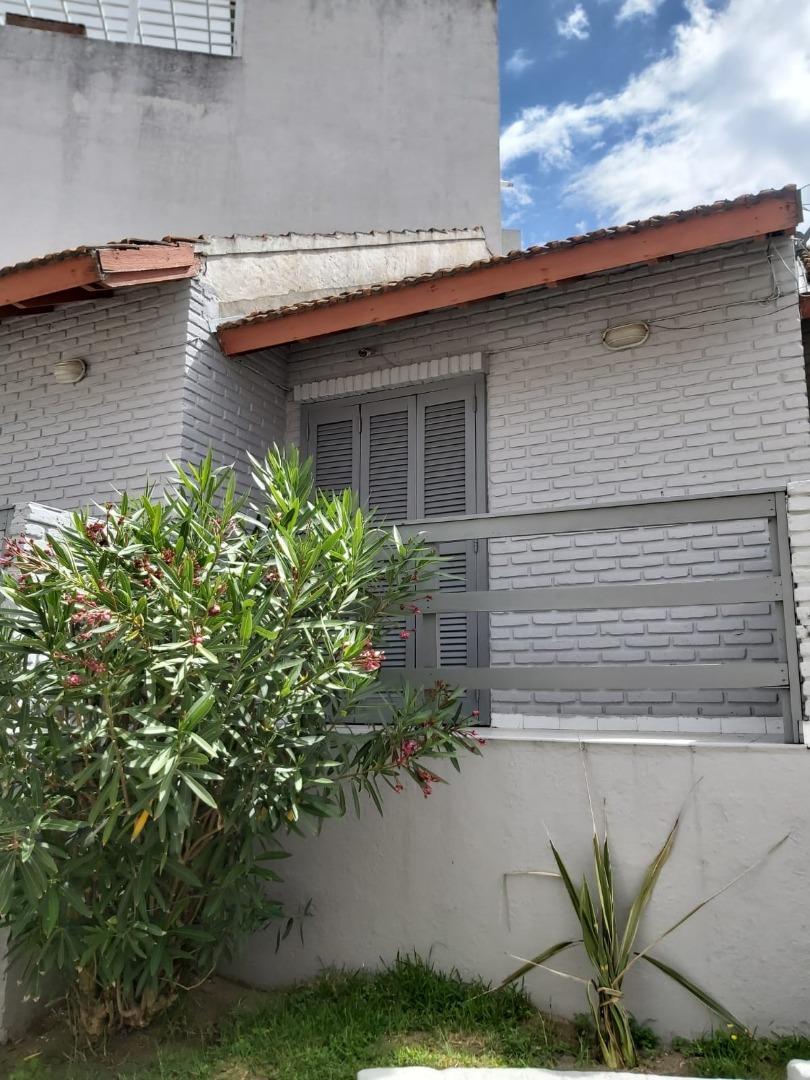 Complejo Oasis Villa Gesell 147 Y Playa