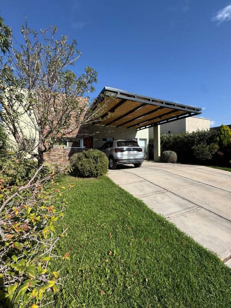 CASA EN VENTA  , LAS CORTADERAS , GUAYMALLEN