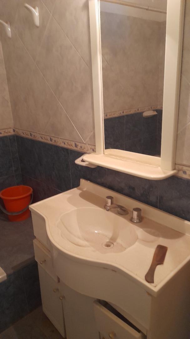 Depto Tipo Casa en Venta 60 años