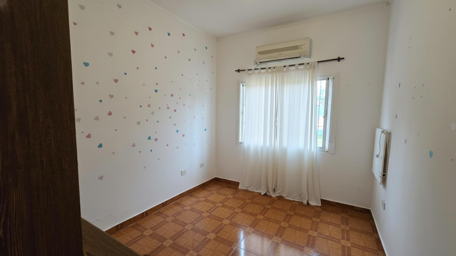 Depto Tipo Casa en Alquiler en Ituzaingo, $ 850.000