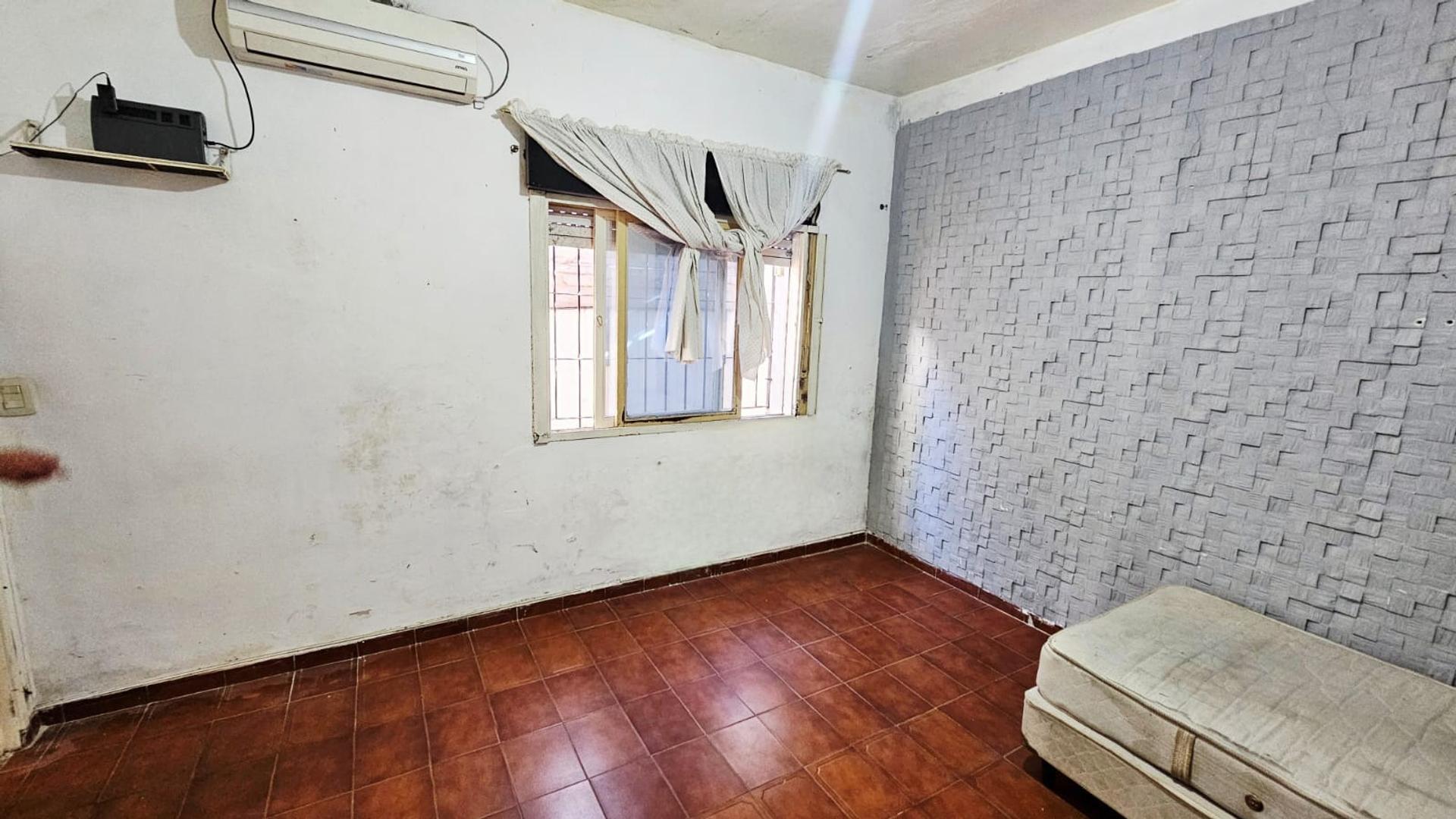Depto Tipo Casa en Venta 40 años