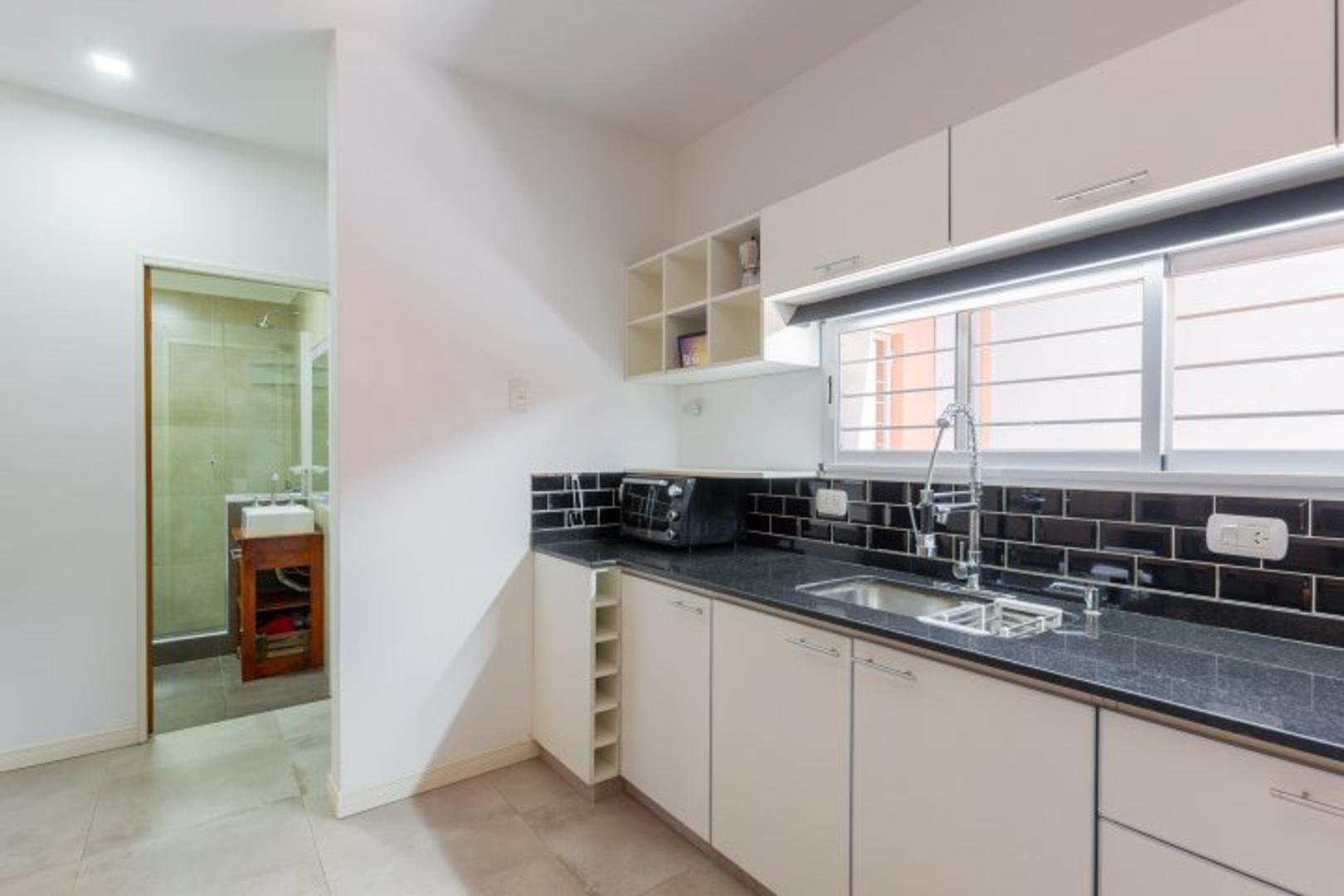 Depto Tipo Casa 5 ambientes con 2 baños