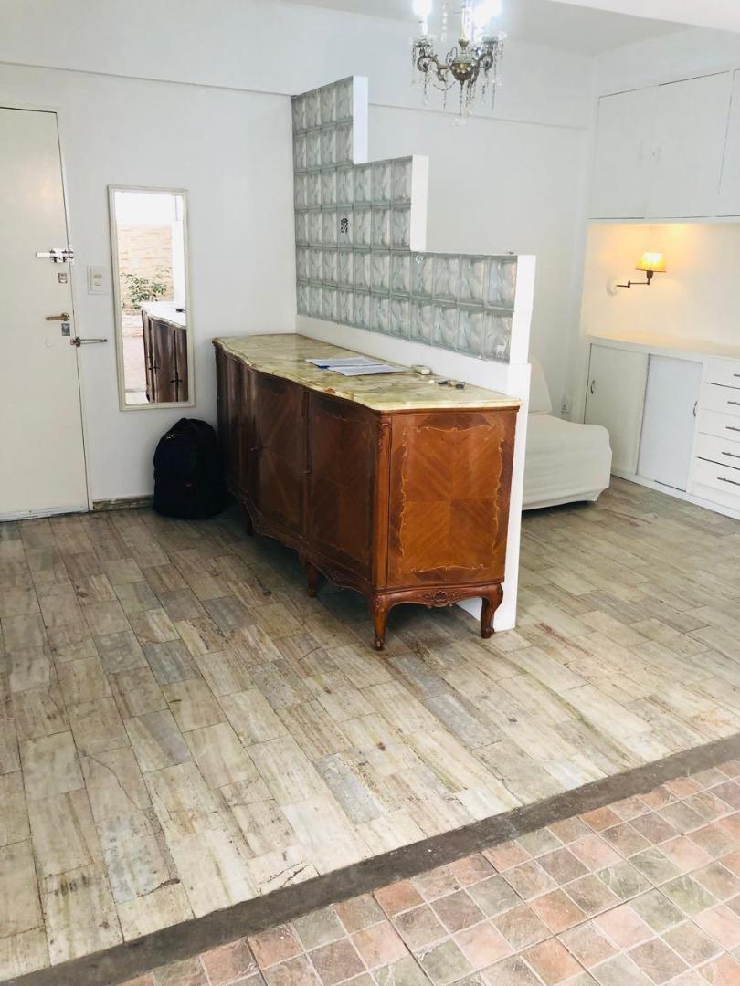 La Plata 200, Piso 9