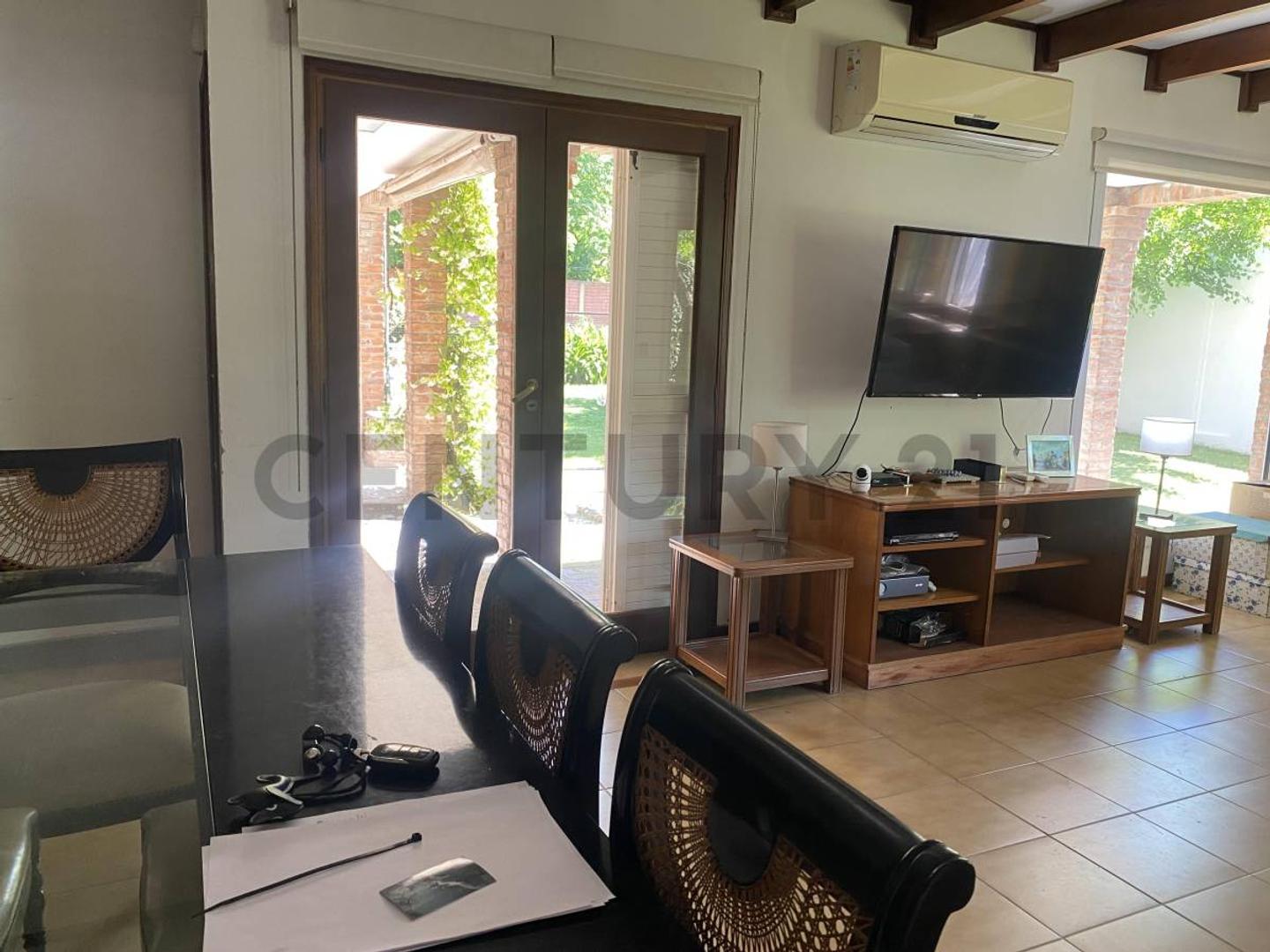 Casa en Venta en City Bell, USD 270.000