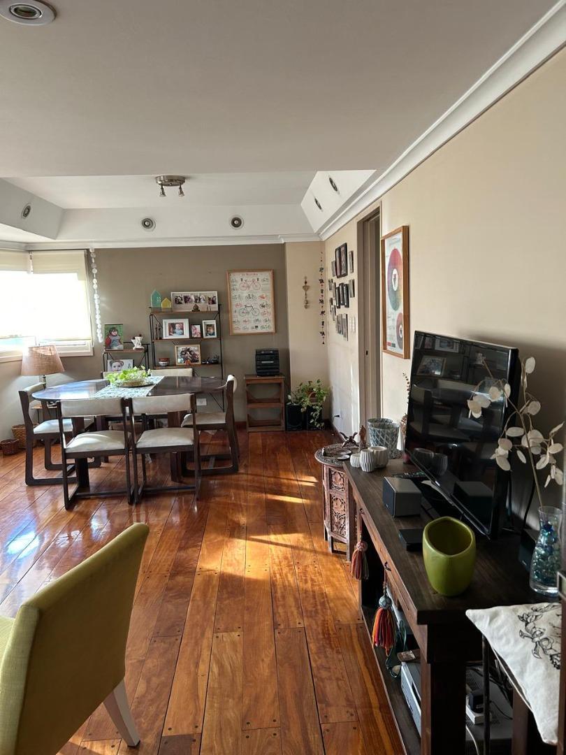 Departamento 5 ambientes con 3 baños