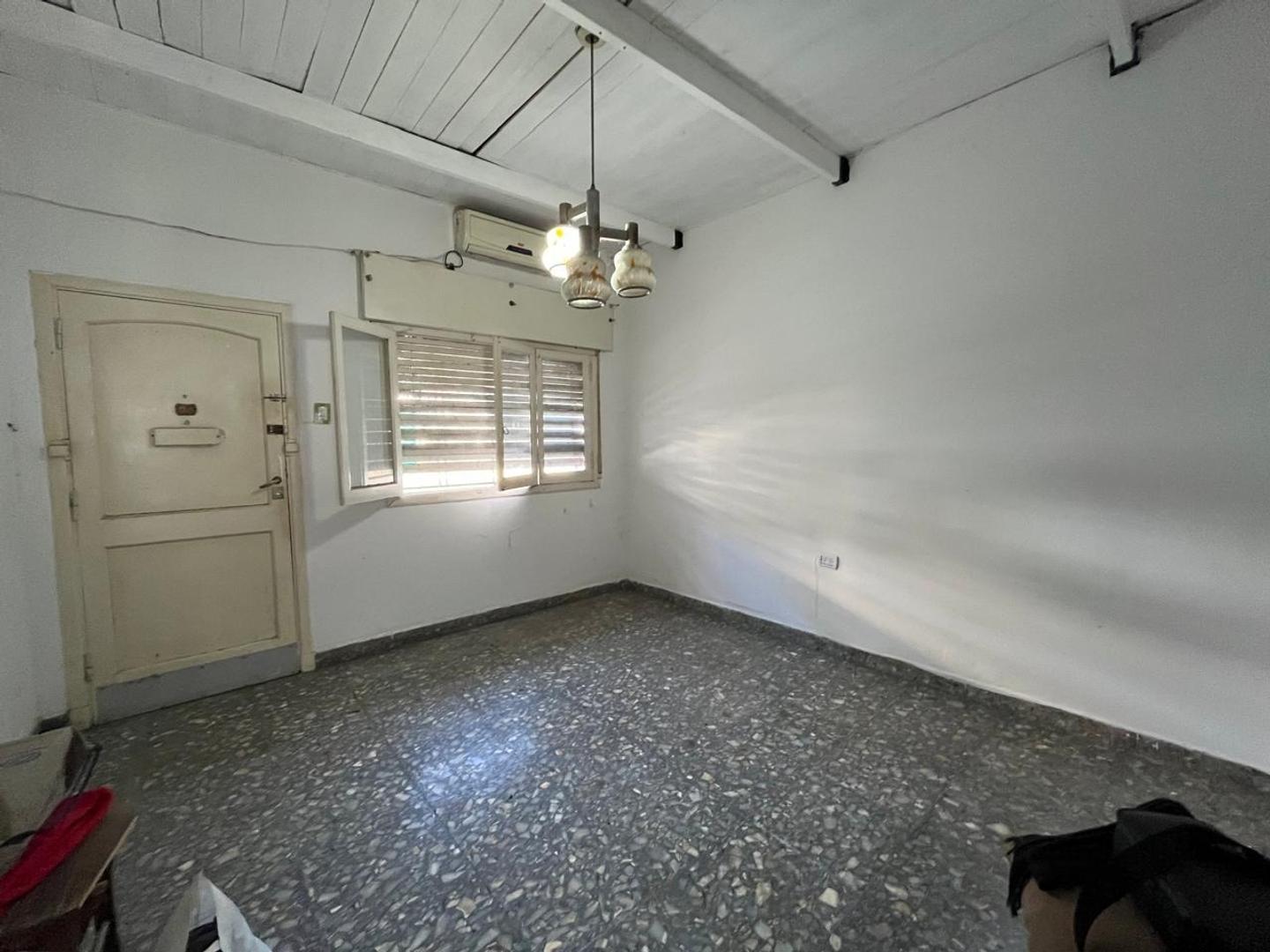 VENTA  CASA  SOBRE LOTE PROPIO